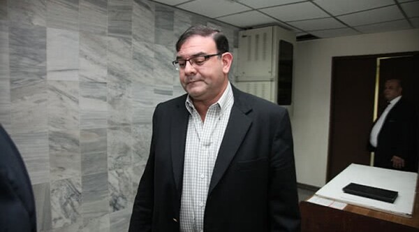 Confirman fecha para nuevo juicio a exdiputado Rivas por sus “caseros de oro”.