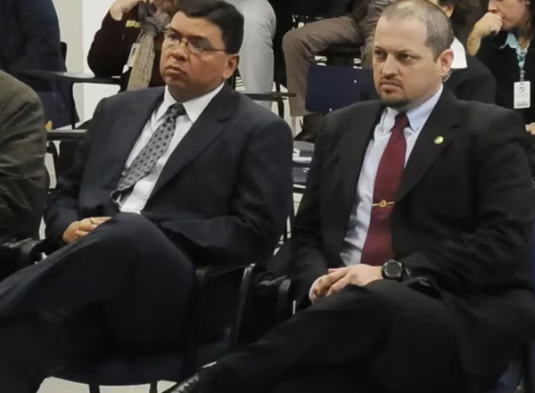 Corte destraba causa contra exministros de SENAD condenados - PDS RADIO Y TV