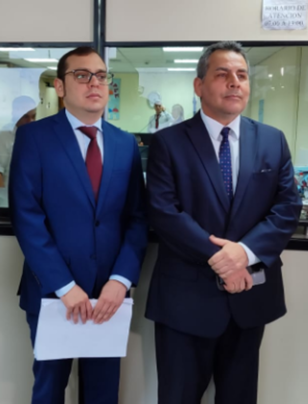 Senado recibe a abogados del expresidente Mario Abdo - PDS RADIO Y TV
