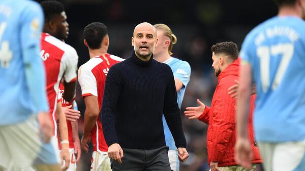 Aké, Ederson y Walker siguen lesionados en el City