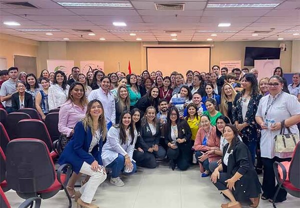 Fundación Tesãi: Exitosa charla “Alto Paraná habla sobre el Autismo” | DIARIO PRIMERA PLANA