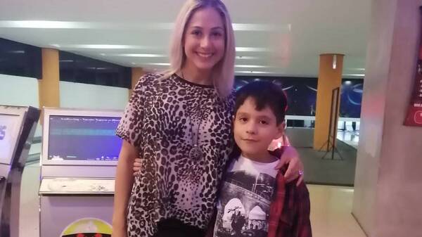 Hijo de exmodelo paraguaya, en peli de Netflix: "Fue una experiencia mágica"