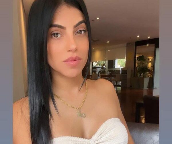 Imputan a ñembo influencer por maltrato a sus dos hijas