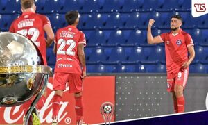 Nacional reacciona sobre el final, pero Argentinos se lleva los puntos