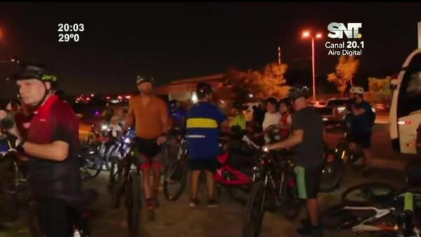 Los ciclistas se manifiestan - SNT
