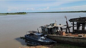 Descenso del nivel del río Paraguay impacta en la economía nacional