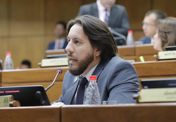 Para el senador Velázquez, hay orden para descabezar al equipo de YoCreo - La Clave