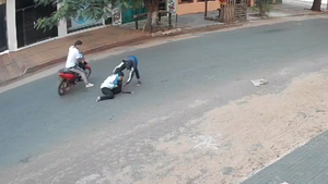 "Nadie me pudo ayudar", lamenta mujer arrastrada por motochorros en Caaguazú