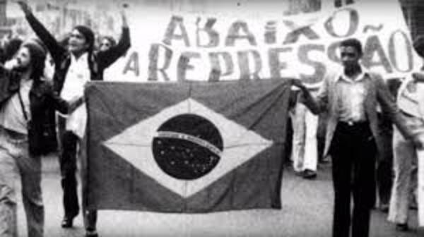 De dictaduras y controversias - El Independiente