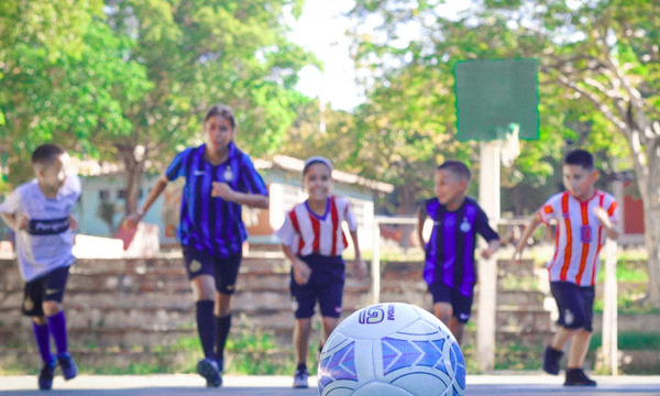 Invitan a empresas a inscribir a sus equipos en campeonato a favor de niños y niñas