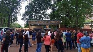Por peligro de derrumbe suspenden clases en Escuela San Blas de CDE