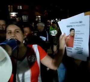 Discurso anticolorado marca protesta de opositores en Reducto - San Lorenzo Hoy