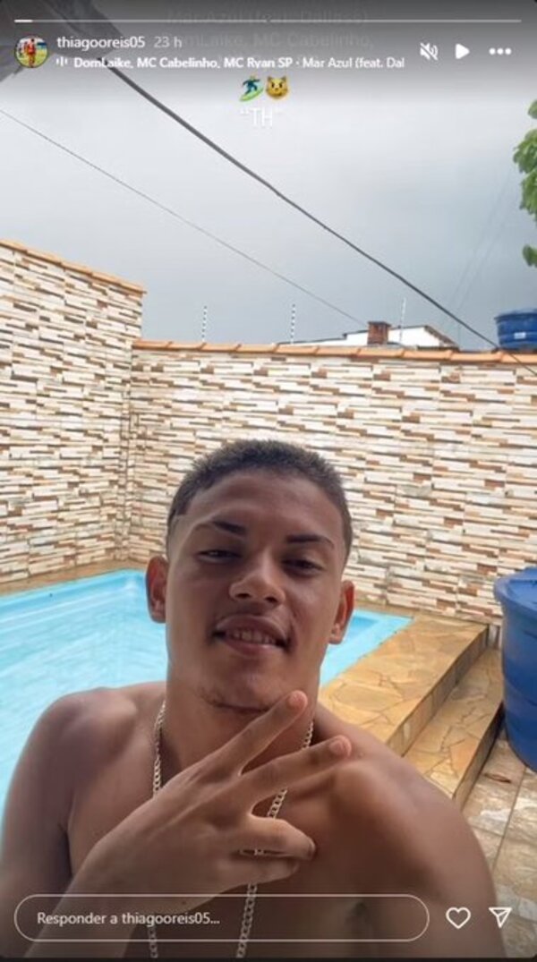Futbolista se toma una foto haciendo ''2'' y es asesinado por la facción Bonde dos 13 en Acre