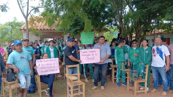 San Pedro: toman colegio para repudiar corrupción y pedir aulas - Nacionales - ABC Color