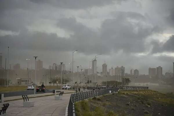 Meteorología anuncia el ingreso de tormentas y vientos de 90 km/h este jueves - Clima - ABC Color