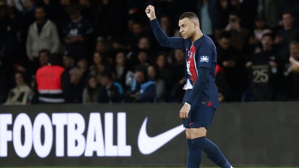 Mbappé mete al PSG a la final