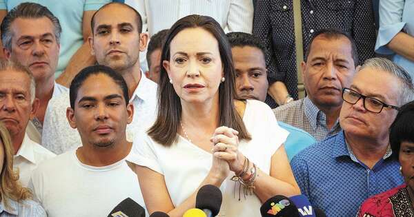 La Nación / Corina Machado está alerta sobre su posible “detención injustificada”
