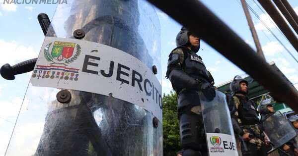 La Nación / Operativo militar-policial: expulsan a líderes del PCC requeridos por la justicia del Brasil