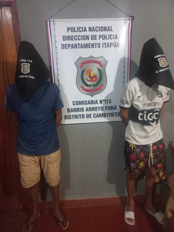 Aprehenden a dos sujetos tras hurto de joyas en Arroyo Pora