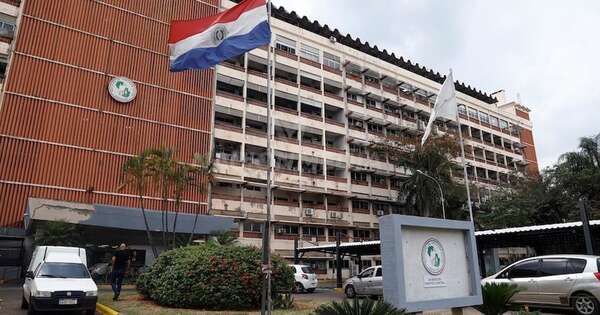 La Nación / Ministerio de Economía brindará apoyo técnico para solucionar problemas financieros del IPS