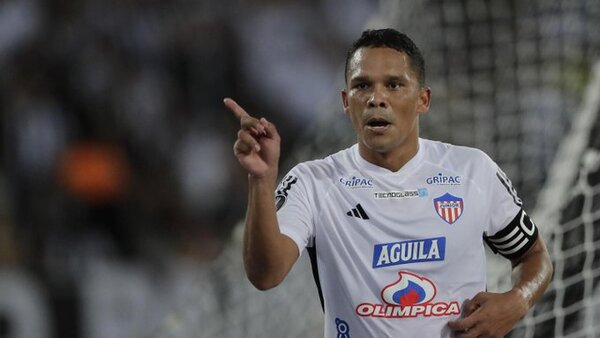 Junior asalta el Nilton Santos de Río de Janeiro