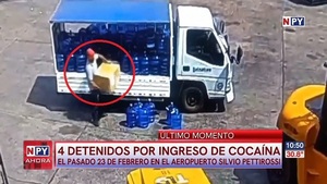 Arrestan a dos funcionarios de la Dinac por ingreso de cocaína al aeropuerto - Noticias Paraguay