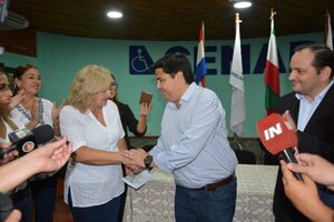Yacyretá entregó en Itapúa aportes para desarrollo social e infraestructura vial - .::Agencia IP::.