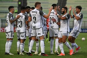 Versus / Atlético Mineiro golea a Caracas en su debut en la Copa Libertadores 2024