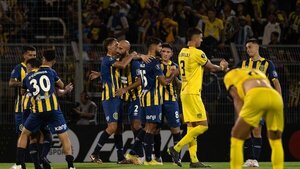 Rosario Central deja con las manos vacías a Peñarol