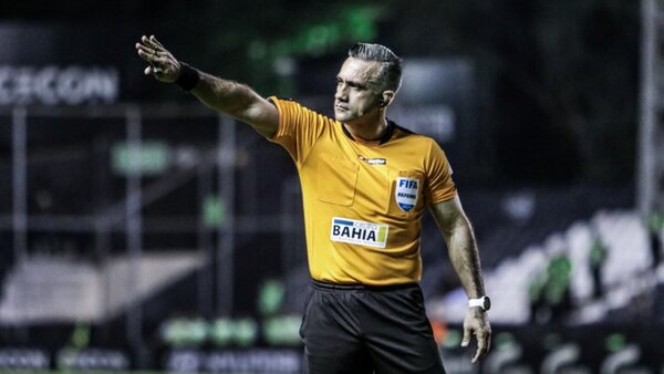 Los árbitros de la fecha 12