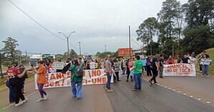 Estudiantes de la UNE se manifestaron, pero no hubo rechazo al proyecto “Hambre Cero” - La Clave