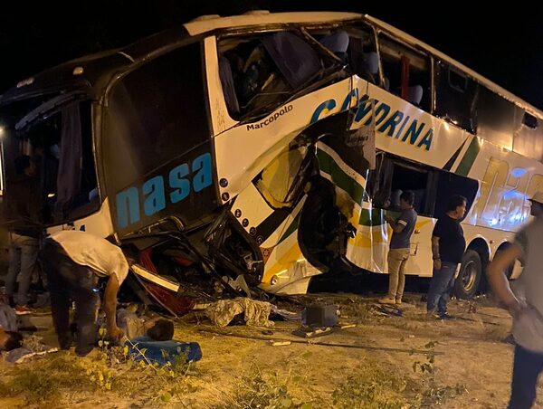 Médico forense confirma dos muertes en accidente sobre la ruta PY09 · Radio Monumental 1080 AM
