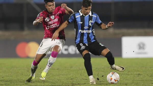 Joao Rojas y Luciano Rodríguez sellan un empate con golazos
