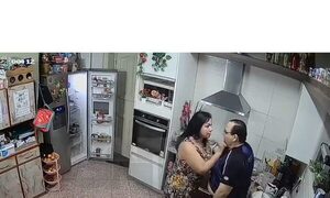 (VIDEO)Funcionaria de IPS denunciada por agredir constantemente a su ména