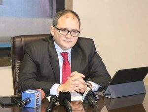 Existen grietas en la legislación de inmunidad parlamentaria, según abogado · Radio Monumental 1080 AM