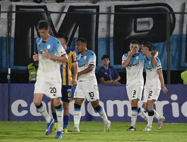 Luqueño cae ante Racing y cierra mala racha en copas