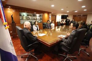 El titular de la CSJ, doctor Benítez Riera se reunió con el embajador de Corea