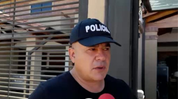 Remueven a comisario que subió a helicóptero oficial a 4 modelos - ADN Digital
