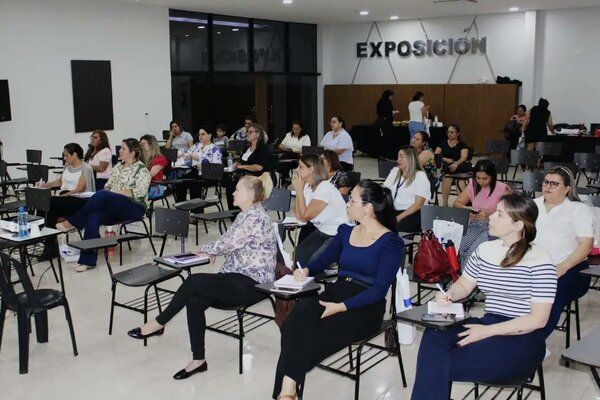 Continúan las capacitaciones a mujeres líderes de Alto Paraná - ADN Digital