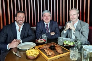 La carne paraguaya es la estrella de la “Diplomacia Gastronómica” en Europa - .::Agencia IP::.
