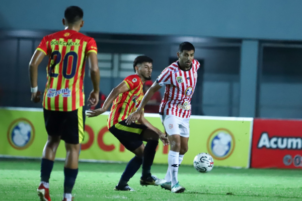 Versus / San Lorenzo se impone a Martín Ledesma en el arranque de la Intermedia