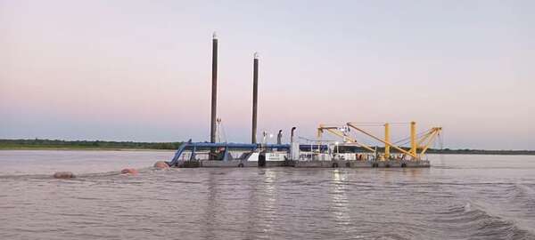 Se agudizó otro paso crítico para la navegación fluvial, Vuelta Queso - Nacionales - ABC Color