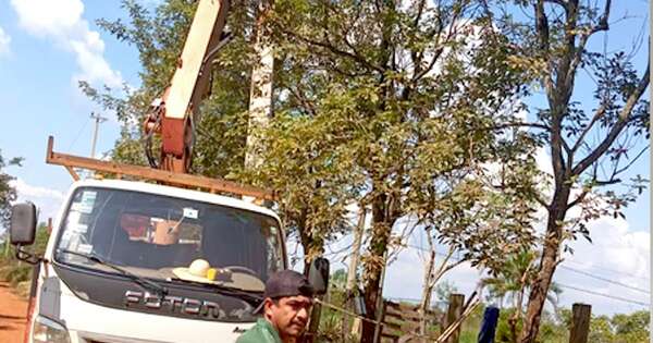 La Nación / Tragedia: tres obreros mueren electrocutados