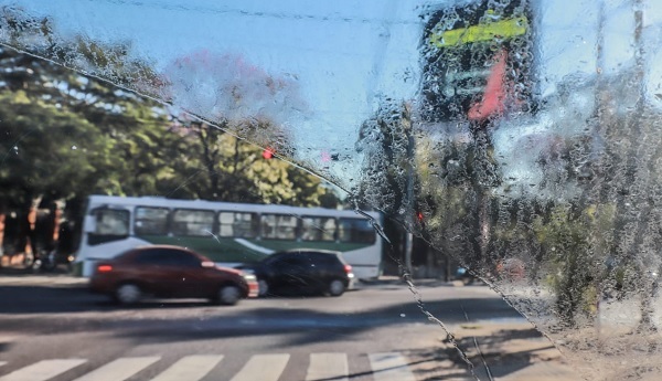 Pronóstico meteorológico anticipa lluvias y tormentas eléctricas para el fin de semana