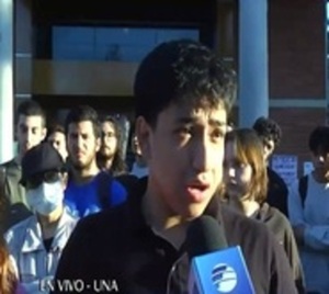 Universitarios toman Rectorado de la UNA en protesta por Hambre Cero - Paraguay.com