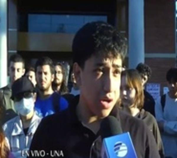 Universitarios toman Rectorado de la UNA en protesta por Hambre Cero - Paraguay.com
