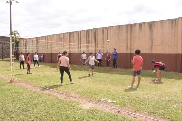 Plan SUMAR: Deporte y recreación en Penitenciaría de Itapúa