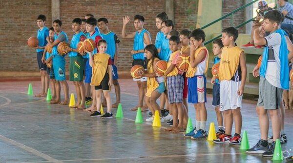 PRODE promueve la creación de escuelas de básquetbol en barrios de Encarnación