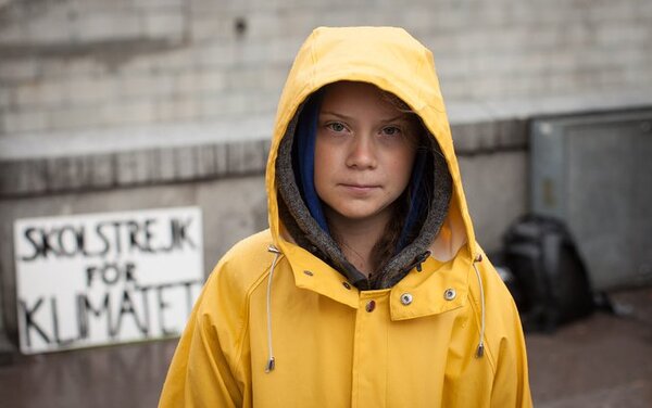 Greta Thunberg es detenida por la policía durante una protesta en Holanda