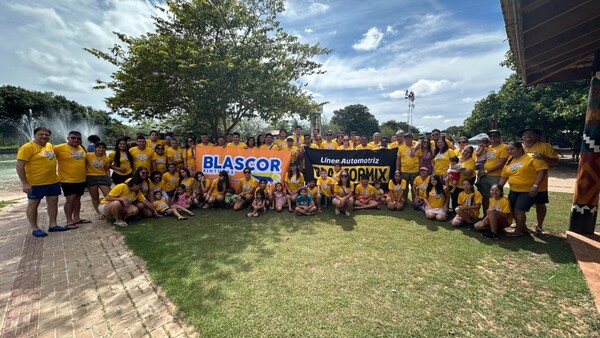 Blascor Pinturas celebró a su equipo con un viaje